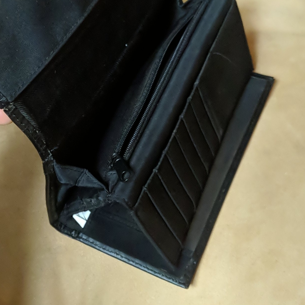 Wallet - Picture 3 of 3